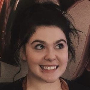 Leanna Firestone image 6