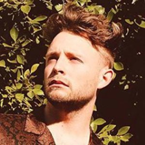 Lee Brown, 31 (Pop Singer)