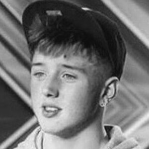 Lee Muldoon, 29 (Pop Singer)