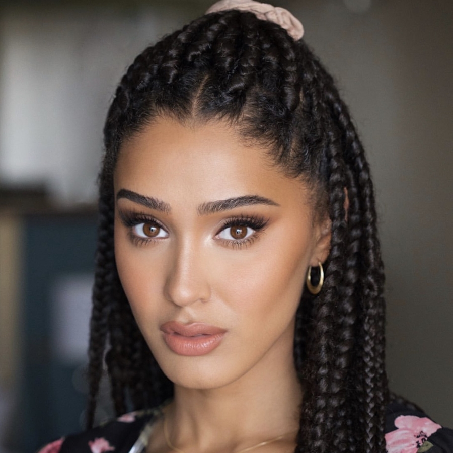 Lee Rodriguez, 25 (电视女演员)