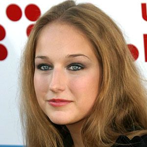 Leelee Sobieski image 6