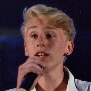 Leif Lunburg, 24 (Pop Singer)