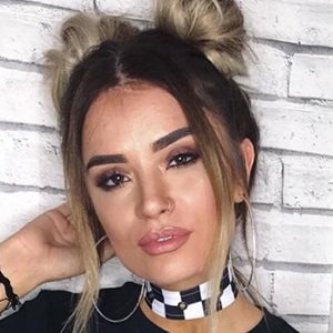 Leigh Woodman, 33 (Instagram Star)