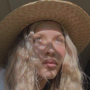 Lennon Stella image 6