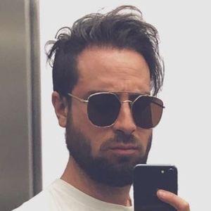 Leo Arriaga, 40 (Радиоведущий)