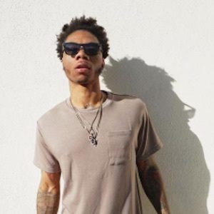 Leo Black, 30 (Рэпер)