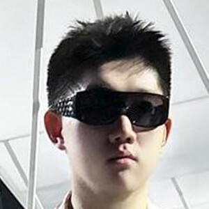 Leo Li, 21 (Stylist)