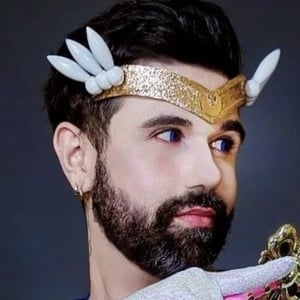 Leon Martins, 42 (YouTube Star)