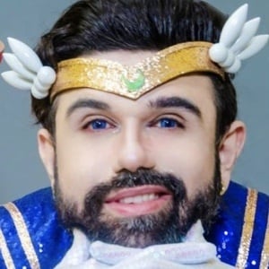 Leon Martins, 42 (YouTube Star)