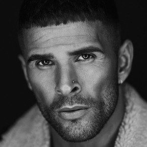 Leon Scott image 4