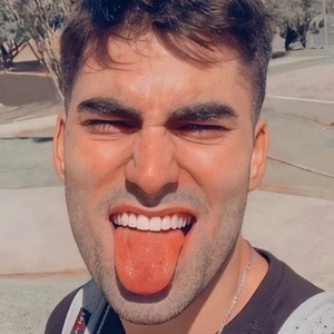 Leonardo Costa, 27 (Dancer)