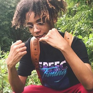 Leroy Davies, 23 (抽搐之星)