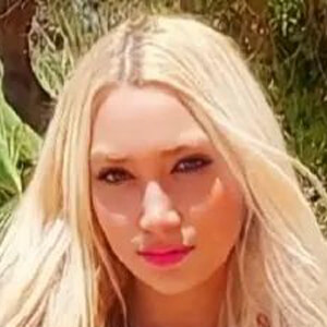 Leslie Natasha, 21 (TikTok Star)