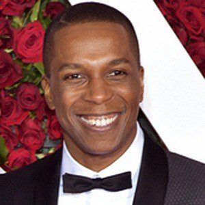 Leslie Odom Jr., 44 (Actor de Teatro)