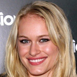 Leven Rambin image 6
