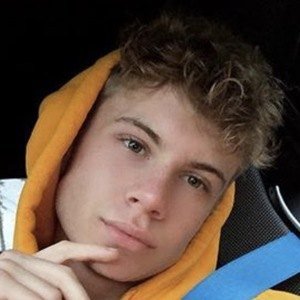 Levy Erskine, 26 (Modella)