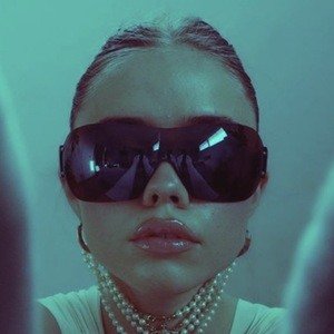 Lexee Smith image 2