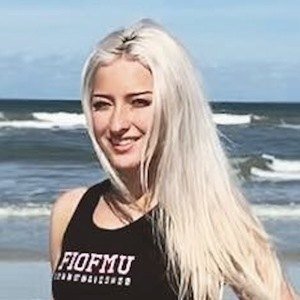 Lexi Brumback, 25 (Cheerleader)