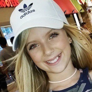 Lexi Smith, 19 (TikTok明星)