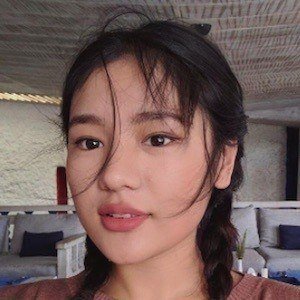 lhakyila, 28 (Instagram Star)