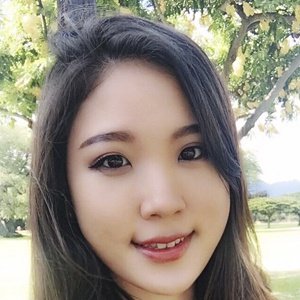 Liah Yoo, 36 (YouTube明星)