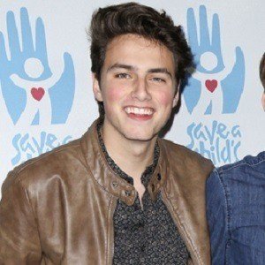 Liam Attridge, 26 (流行歌手)
