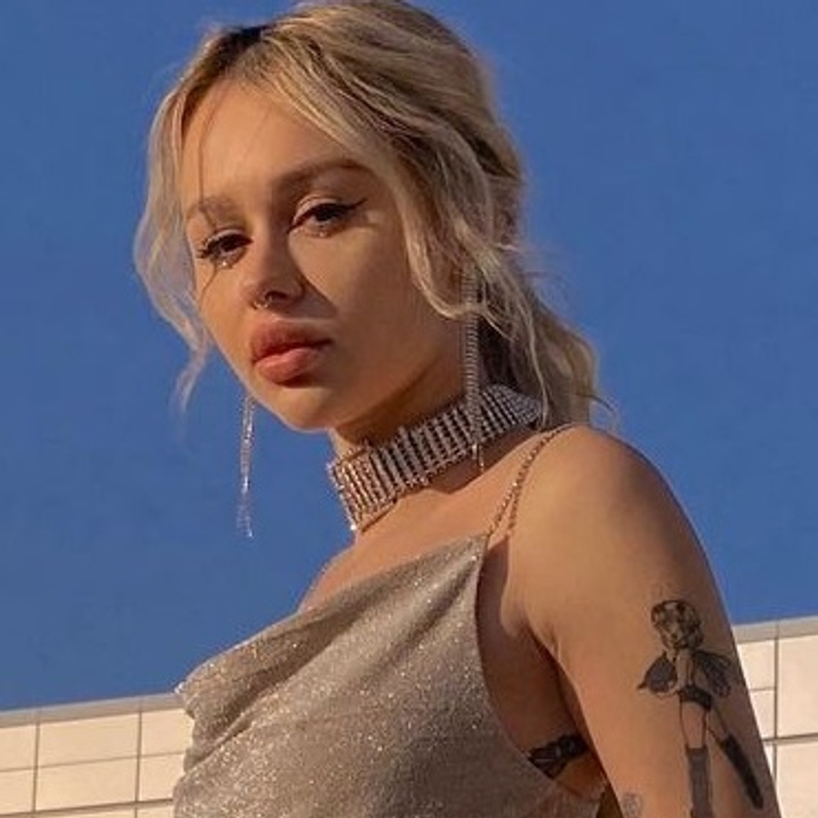 Lila Janowska image 5