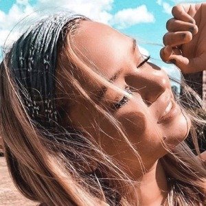 Lilah Pate, 22 (TV Actress)