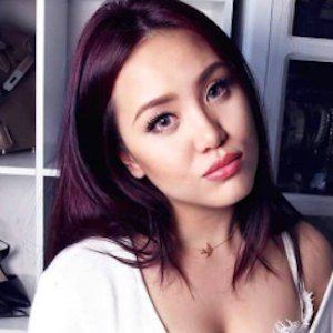 Lili Mac, 33 (YouTube明星)