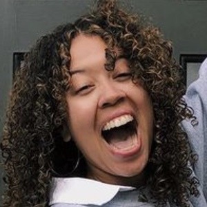 Lillie Holzworth image 3