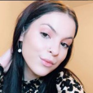 Lilly Bennett, 25 (现实之星)