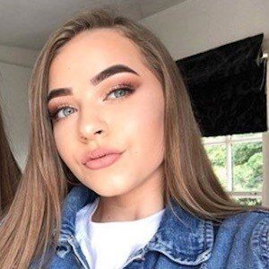 Lilly Mae, 23 (Star di YouTube)