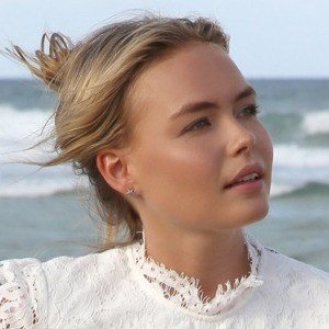 Lilly Van Der Meer image 3