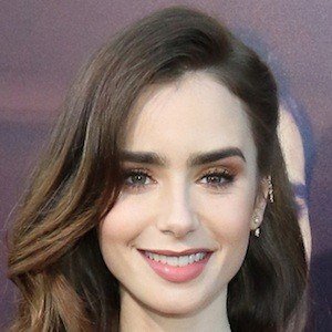 Lily Collins, 36 (Attrice di film)