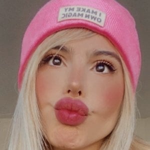 Lina Arroyave, 32 (Модель)