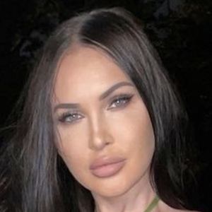 Lina Valentina image 3