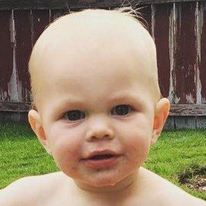 Lincoln Hoellein, 8 (YouTube Star)