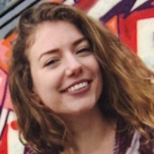 Linda de Munck, 30 (YouTube Star)