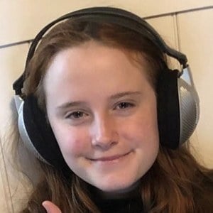 Lindalee Rose, 17 (Estrella de YouTube)