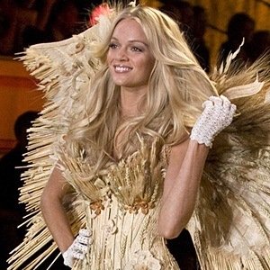 Lindsay Ellingson, 40 (Model)