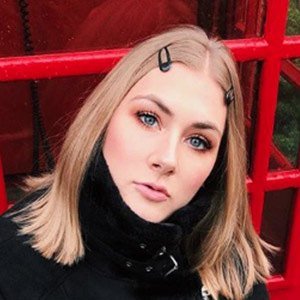 Lindsay Webster, 32 (YouTube明星)