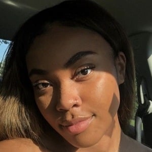Lindsay Williams, 26 (TikTok Star)