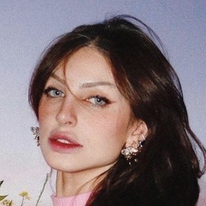 Lindsay Woods, 31 (YouTube Star)