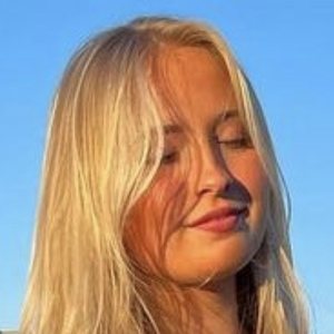 Lindsey Alina image 2