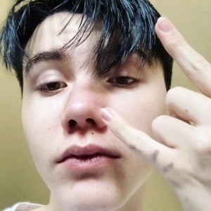 Lindsey Wyatt image 3