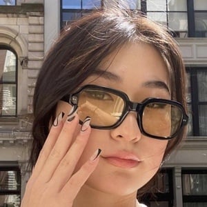 Lindsiann, 23 (YouTube Star)