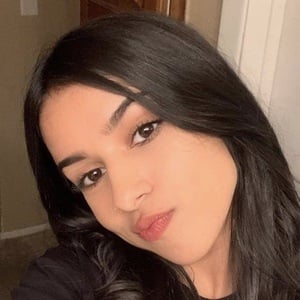 linuhhh, 23 (TikTok-ster)