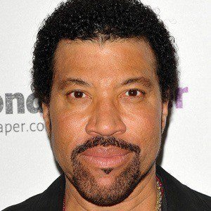 Lionel Richie image 3