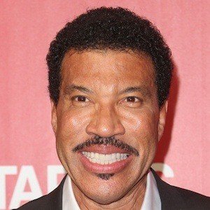 Lionel Richie image 7