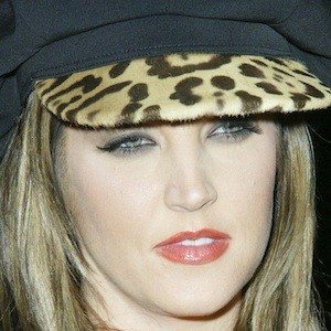 Lisa Marie Presley (1968 - 2023) (流行歌手)